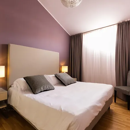 Escalus Luxury 4* Verona