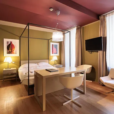 Escalus Luxury Guest house 4*