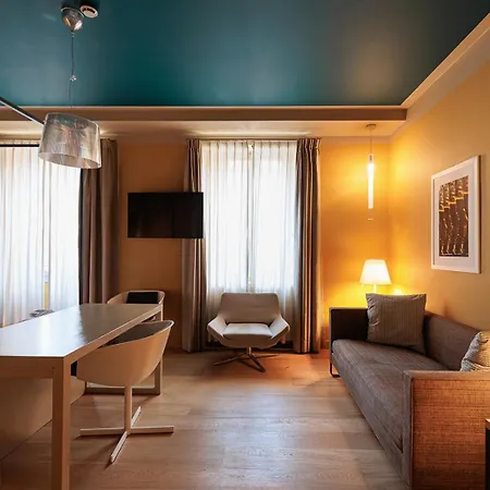 Escalus Luxury 4*
