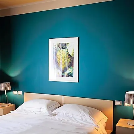 Escalus Luxury Πανσιόν
