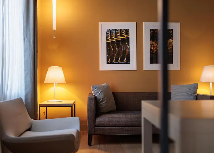 Escalus Luxury Guest house 4*