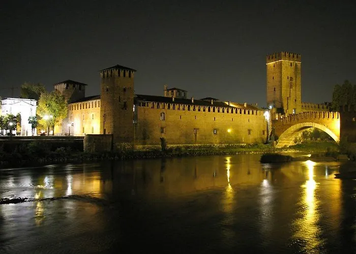 Escalus Luxury 4* Verona