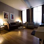 בית הארחה Escalus Luxury