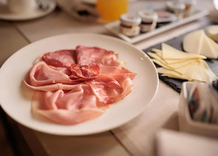 Guest house Escalus Luxury