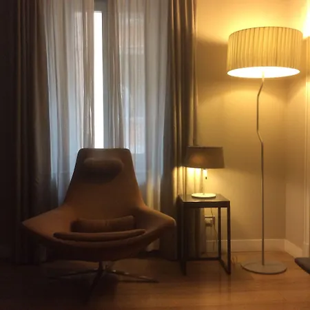 Escalus Luxury