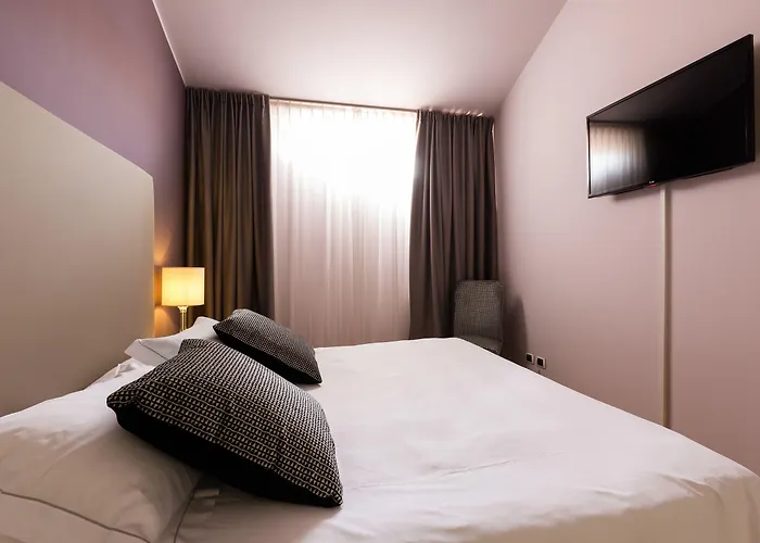 Escalus Luxury Гостевой дом Верона