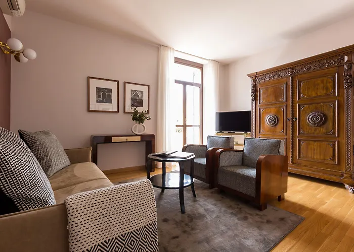 Escalus Luxury Гостевой дом Верона