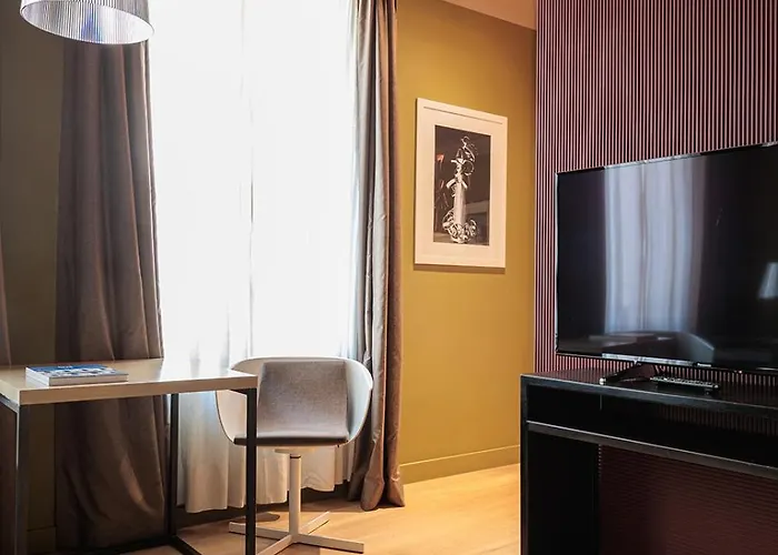 Escalus Luxury Верона