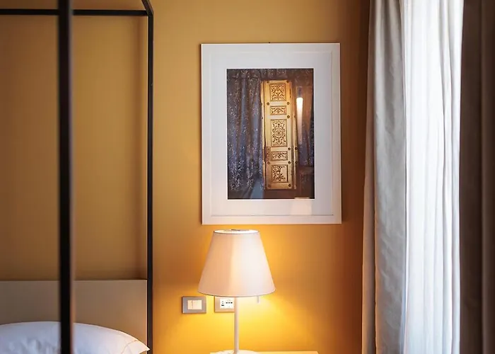 Escalus Luxury